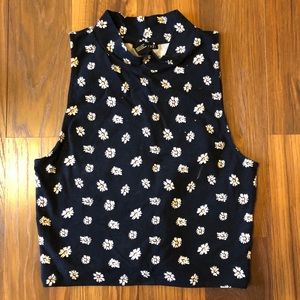 Daisy Closed Neck Crop Top